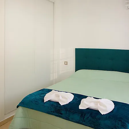 Family Deluxe Apartment *