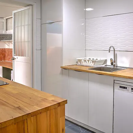 Apartment Family Deluxe *