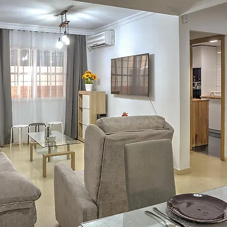 Family Deluxe Apartment *